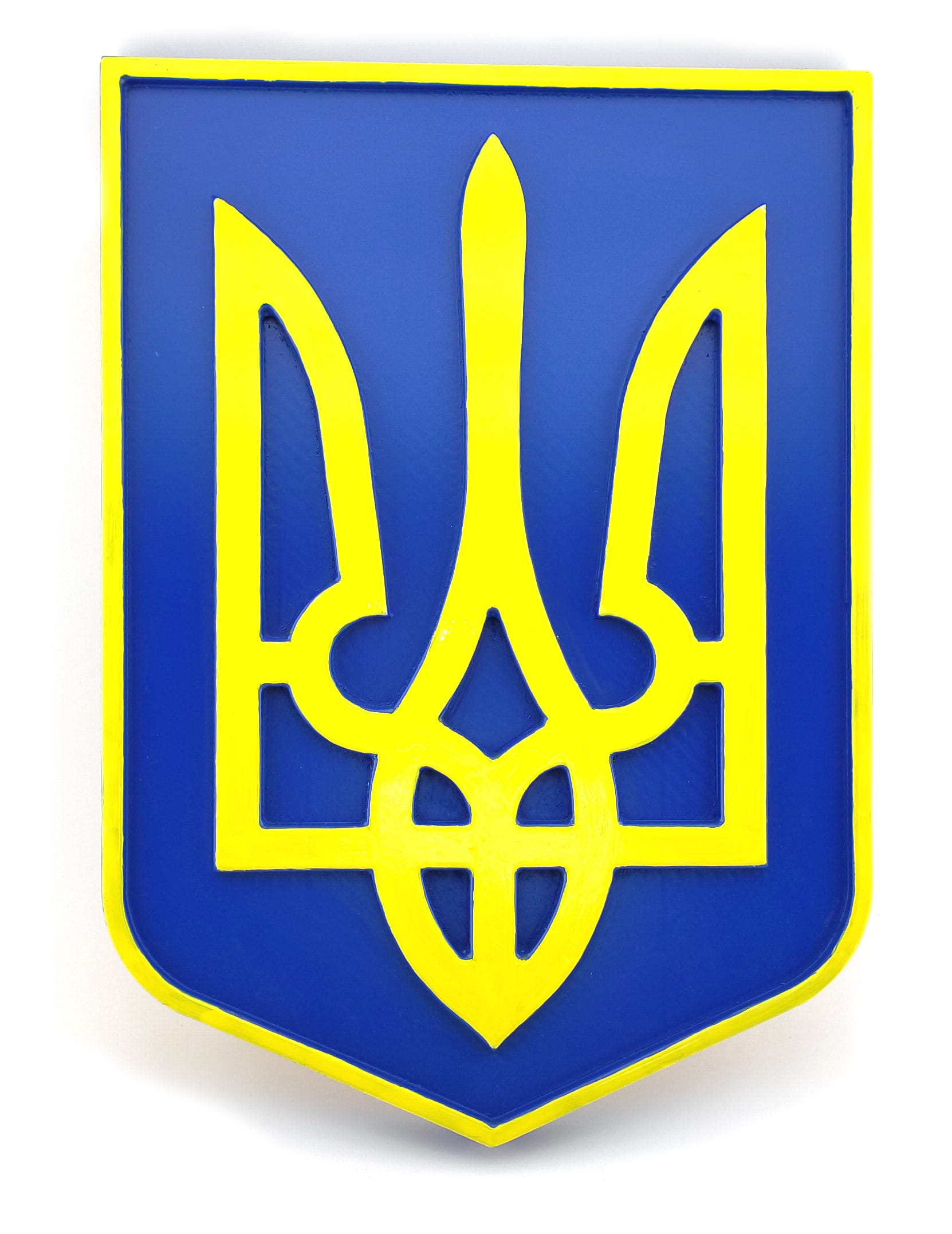 Панно "Герб України" (39х28х2, 4см), з натурального дерева, різьблене, покрите лаком, емаллю