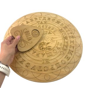 Спіритична дошка OUIJA "Кругла" світла українською мовою (d=36,5см×0,8см)